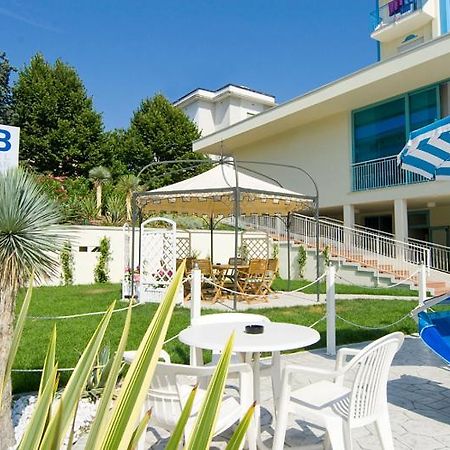 לידו די ג'סולו Hotel Bolivar מראה חיצוני תמונה