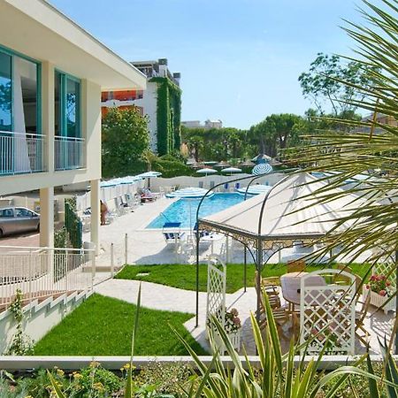 לידו די ג'סולו Hotel Bolivar מראה חיצוני תמונה